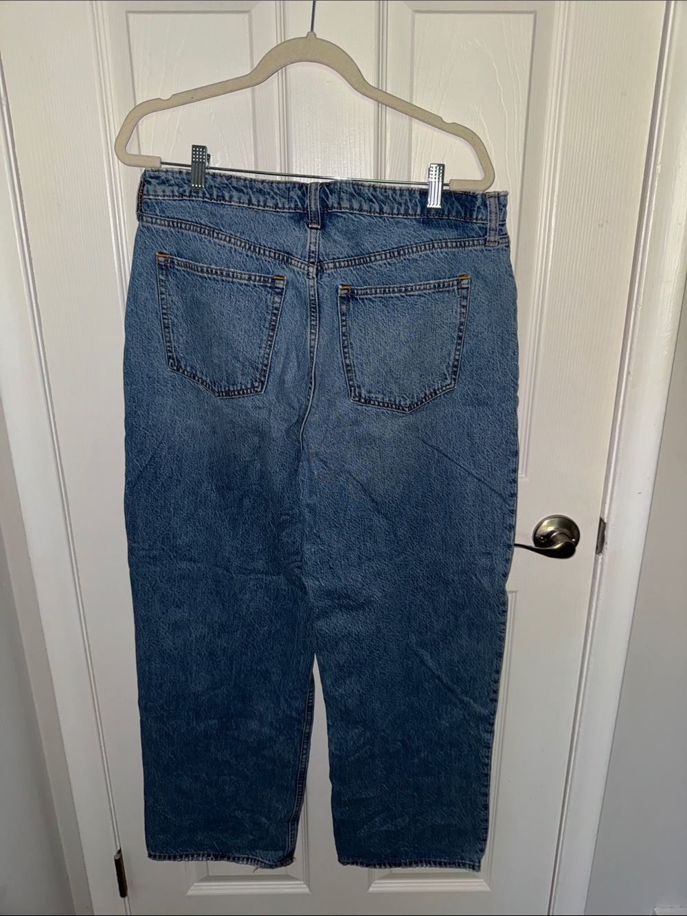 Abercrombie & Fitch “The Loose High Rise” Jeans - Picture 3 of 3